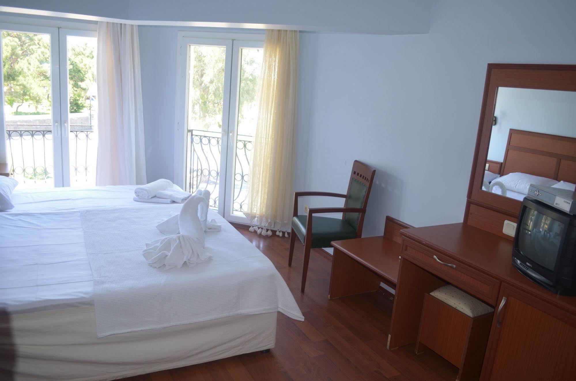 Silva Hotel Ayvalı Zewnętrze zdjęcie