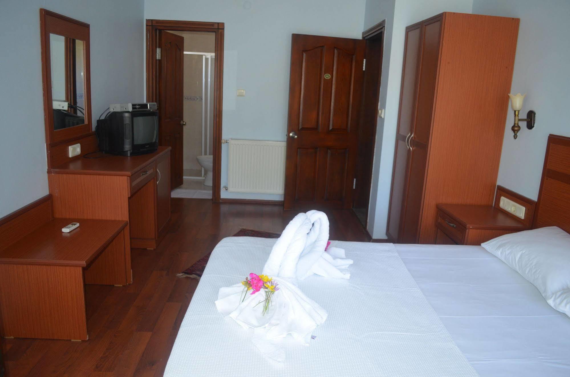 Silva Hotel Ayvalı Zewnętrze zdjęcie